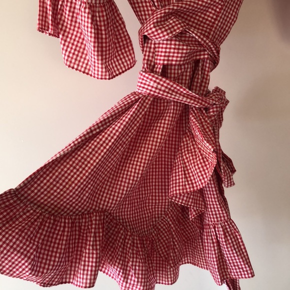 PrettyLittleThing Red Gingham Ruffle Hem Dress - Picture 3 of 3